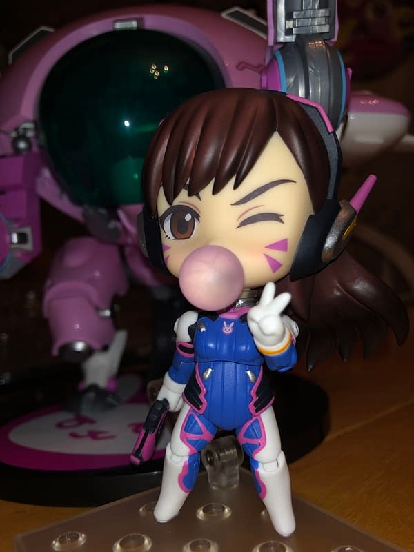Overwatch D.Va and MEKA Come To Life With Good Smile Company