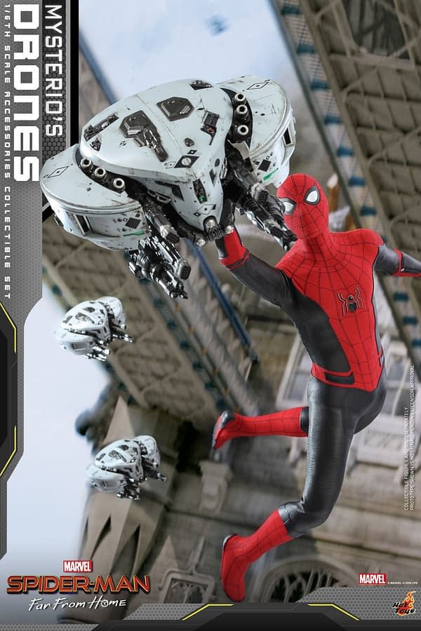 Spider-Man Hot Toys Gets Far From Home Mysterio's Drones Accessory