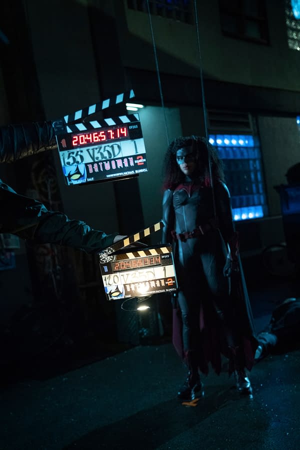 Batwoman Season 2 E03 Preview: Luke Isn't Looking to Go Easy on Ryan