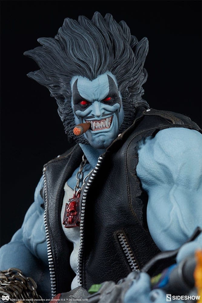 sideshow lobo statue