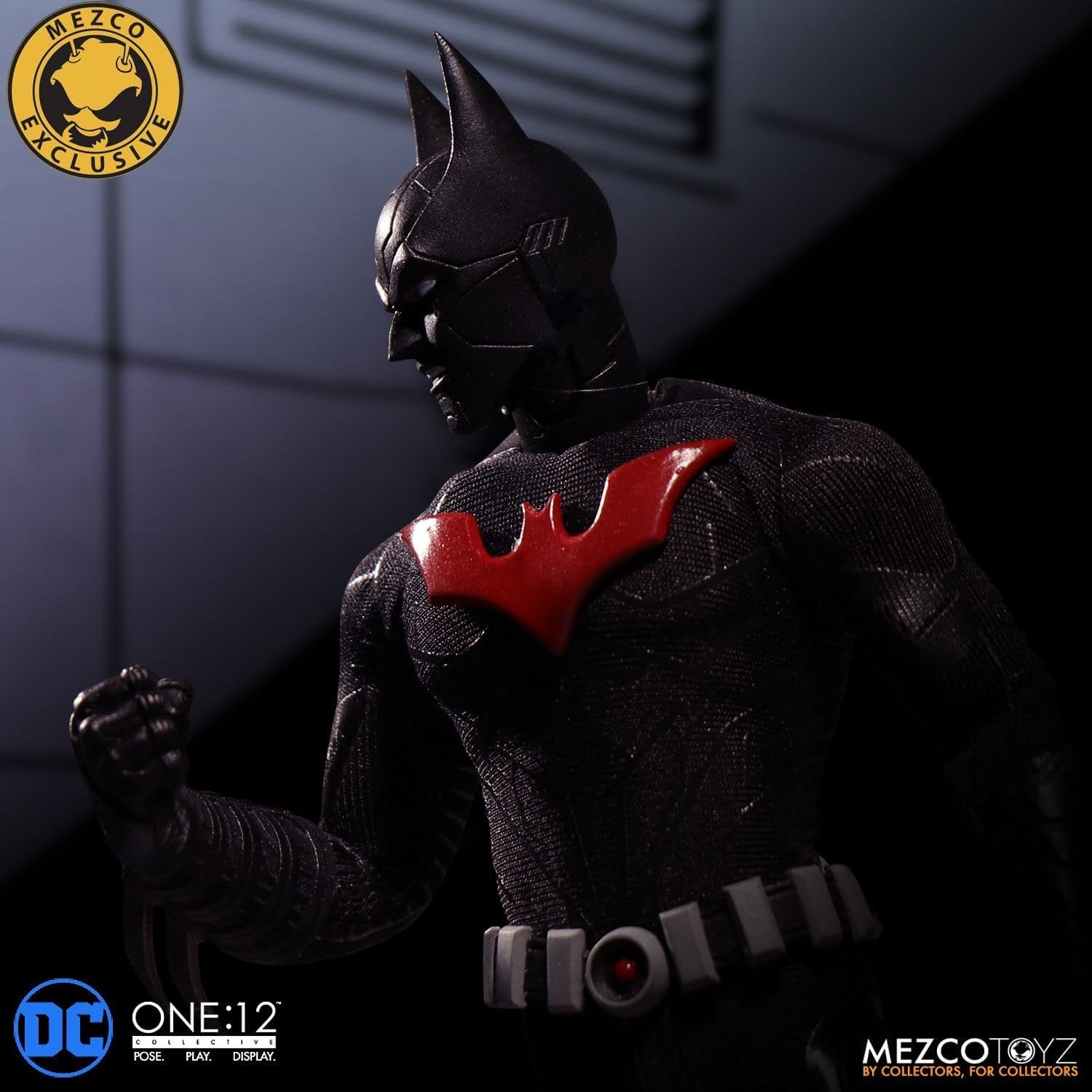 batman beyond mezco