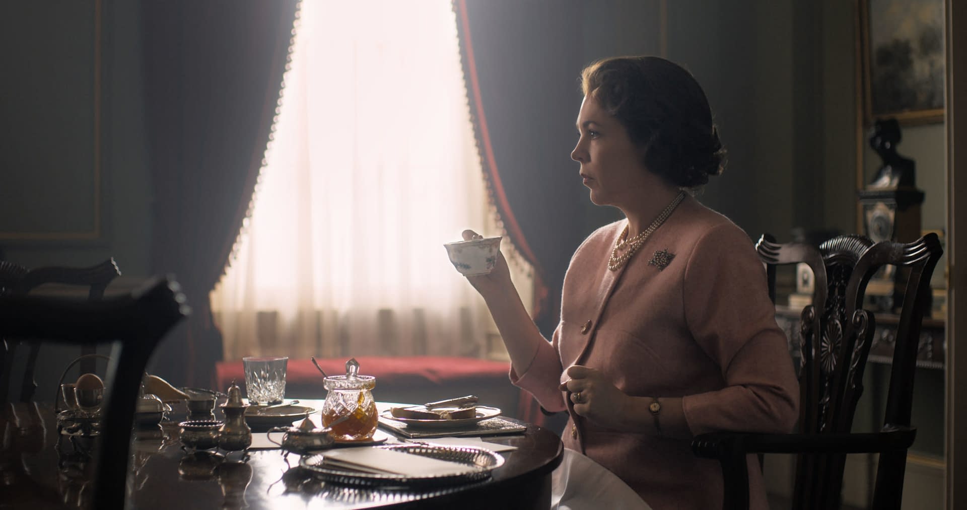 First Image of Olivia Coleman from Netflix's The Crown Season 3
