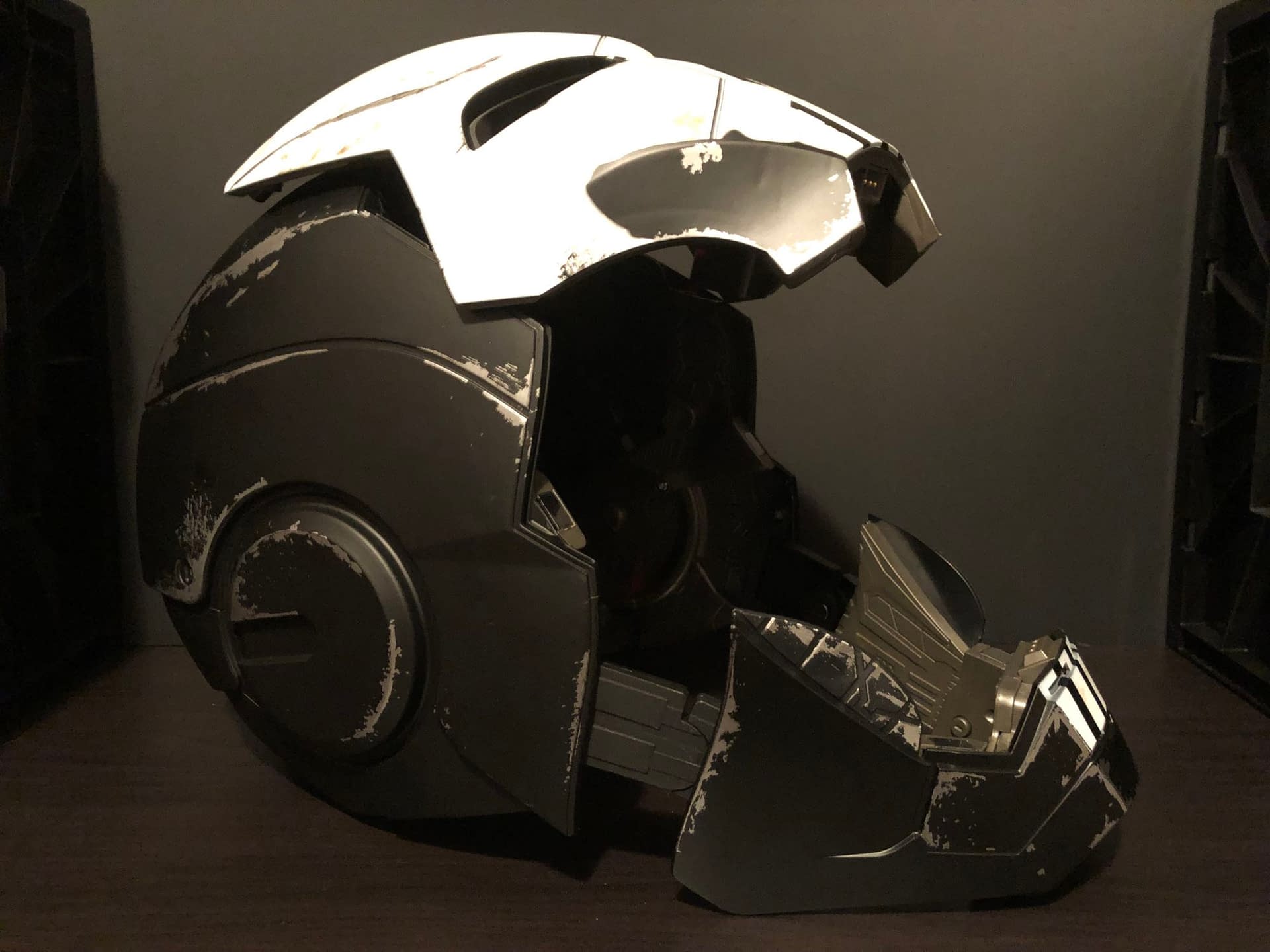 Punisher War Machine Helmet Prepares You for War [Review]