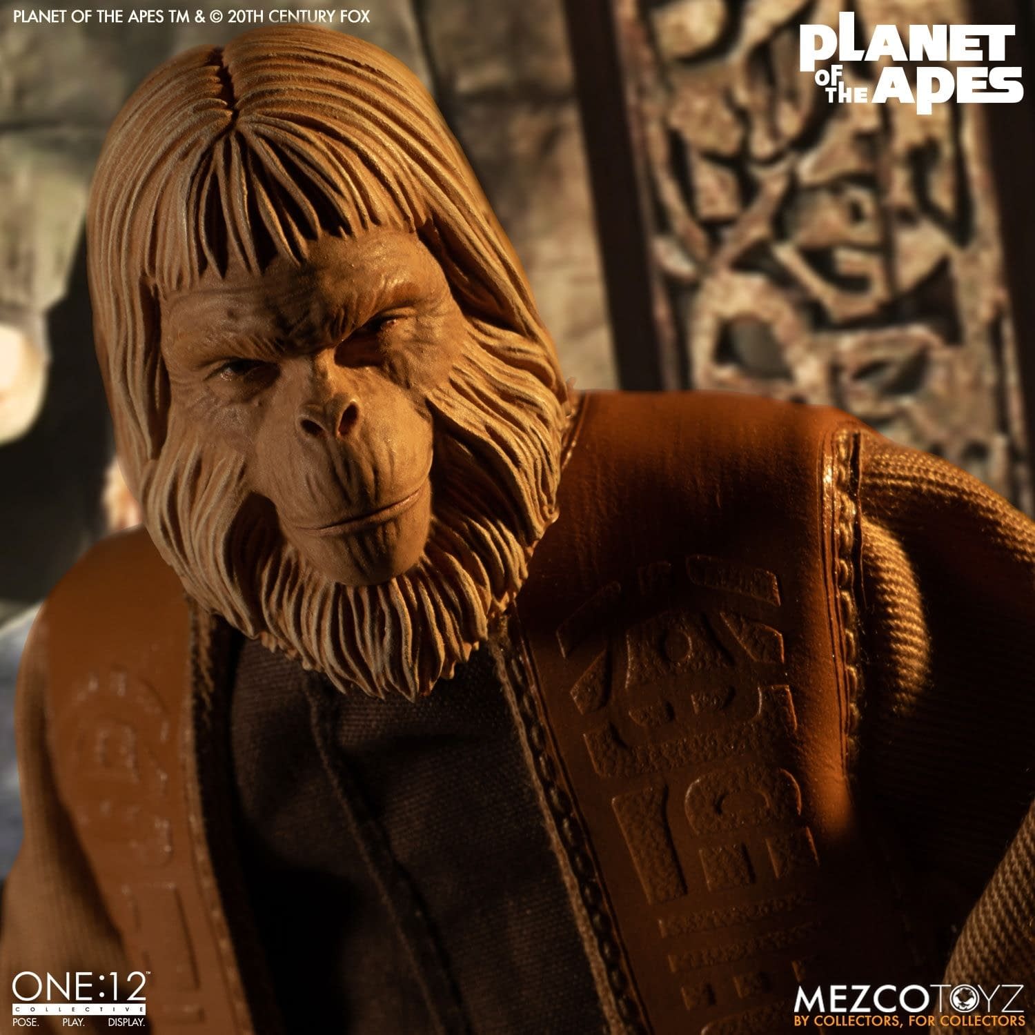 IN STOCK MEZCO •NEW & OFFICIAL• Zaius Planet of the Apes 1968 A/Figure Dr 