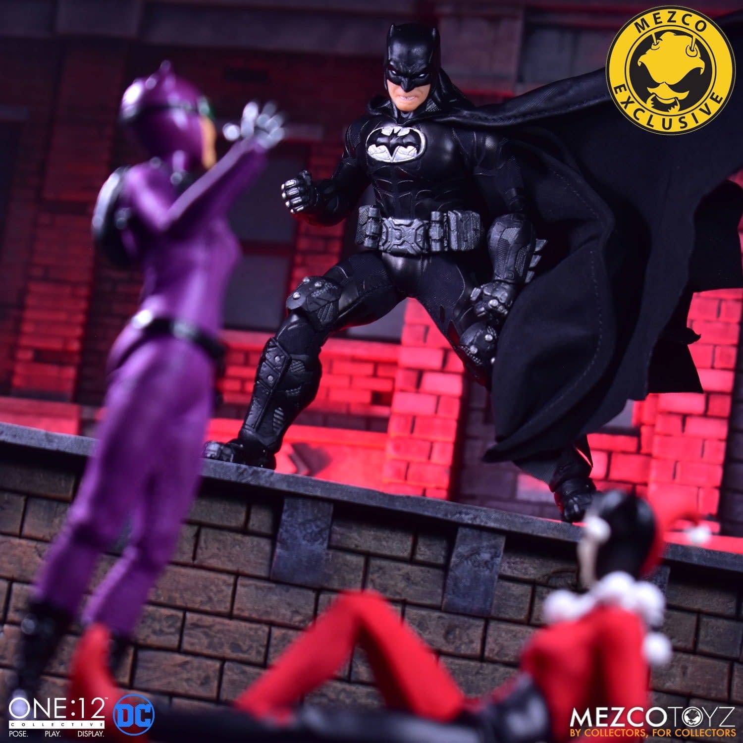 IN HAND Mezco One:12 Supreme Knight Batman Shadow Edition MDX Exclusive 