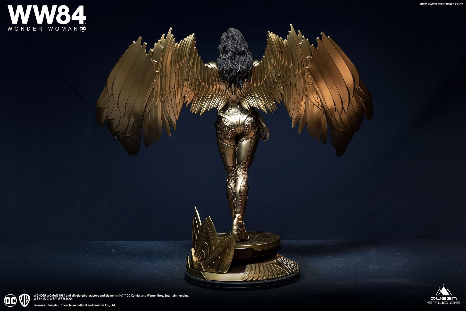 Wonder Woman Wears the Golden Eagle Armor in Queen Studios Statue