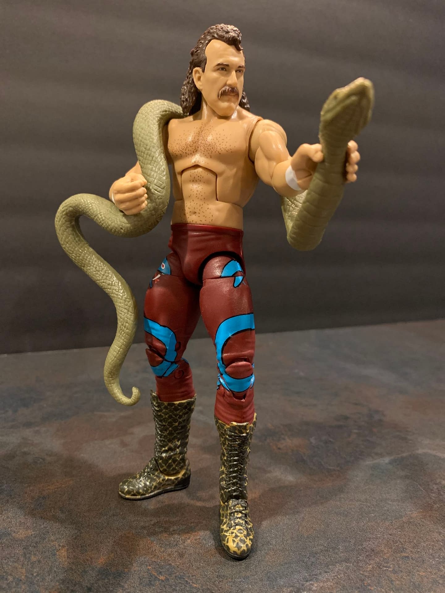 Let's Take A Look At Mattel's New WWE Elite Legends Jake The Snake