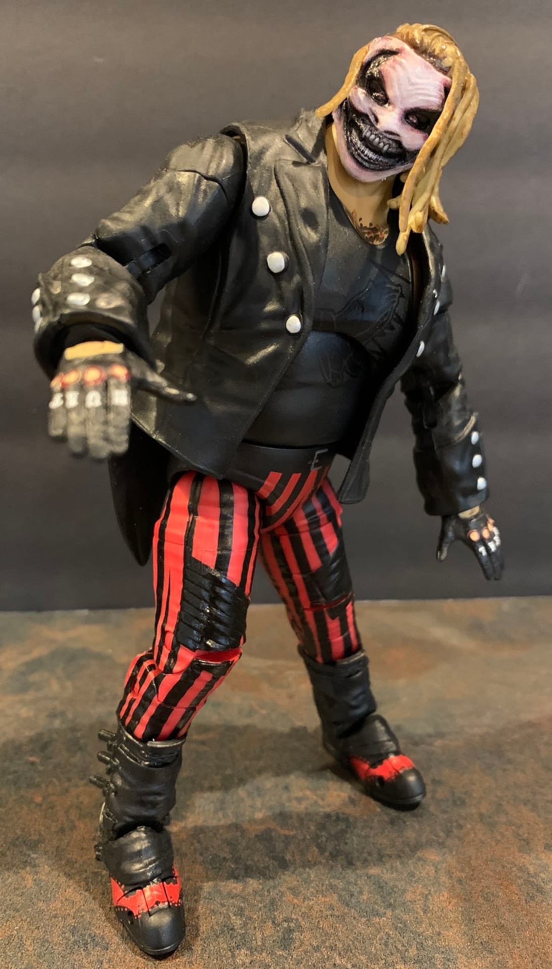 Let's Look At Mattel's Hollywood Hogan & Fiend Ultimate WWE Figures