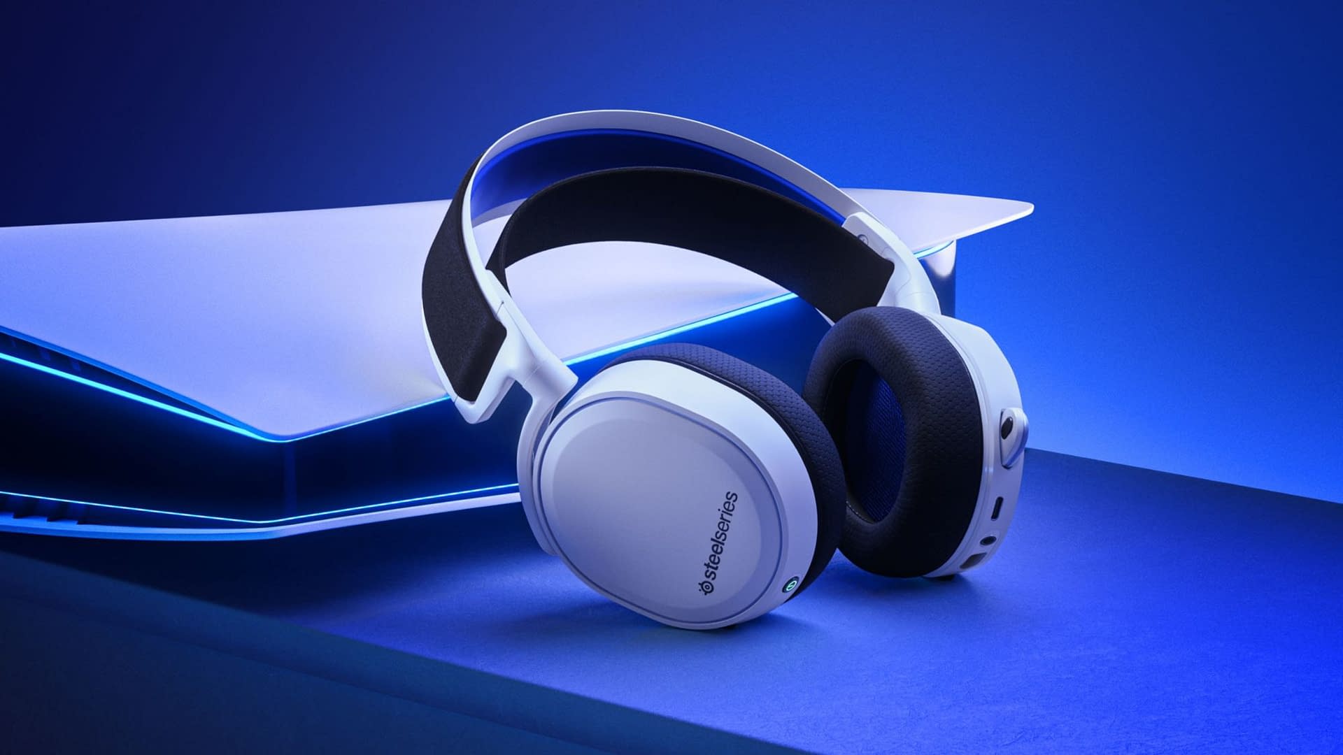Steelseries Unveils New Arctis 7 Wireless Gaming Headsets