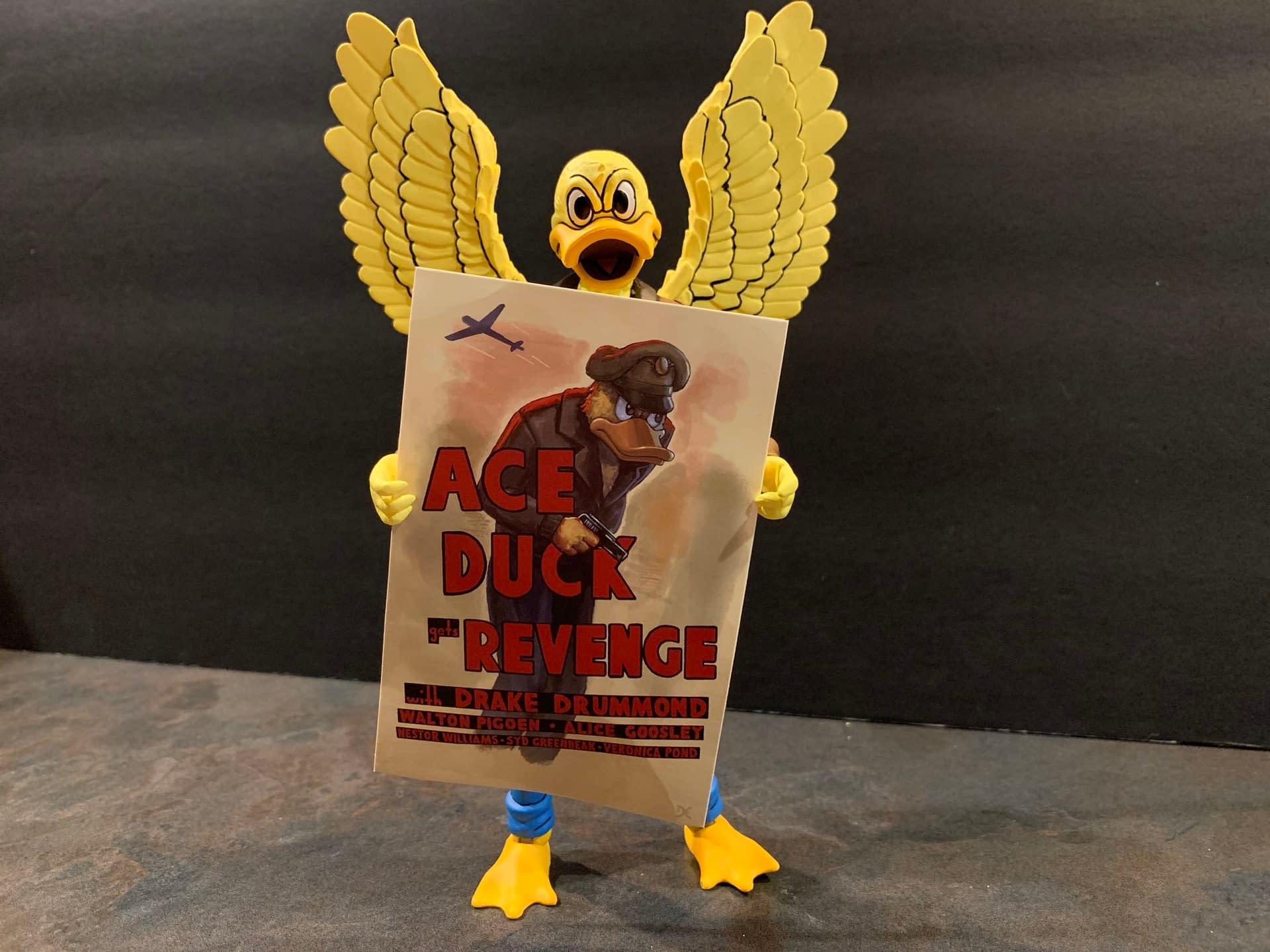 NECA's Ace Duck/Mutagen Man Continues Steller TMNT Cartoon Line