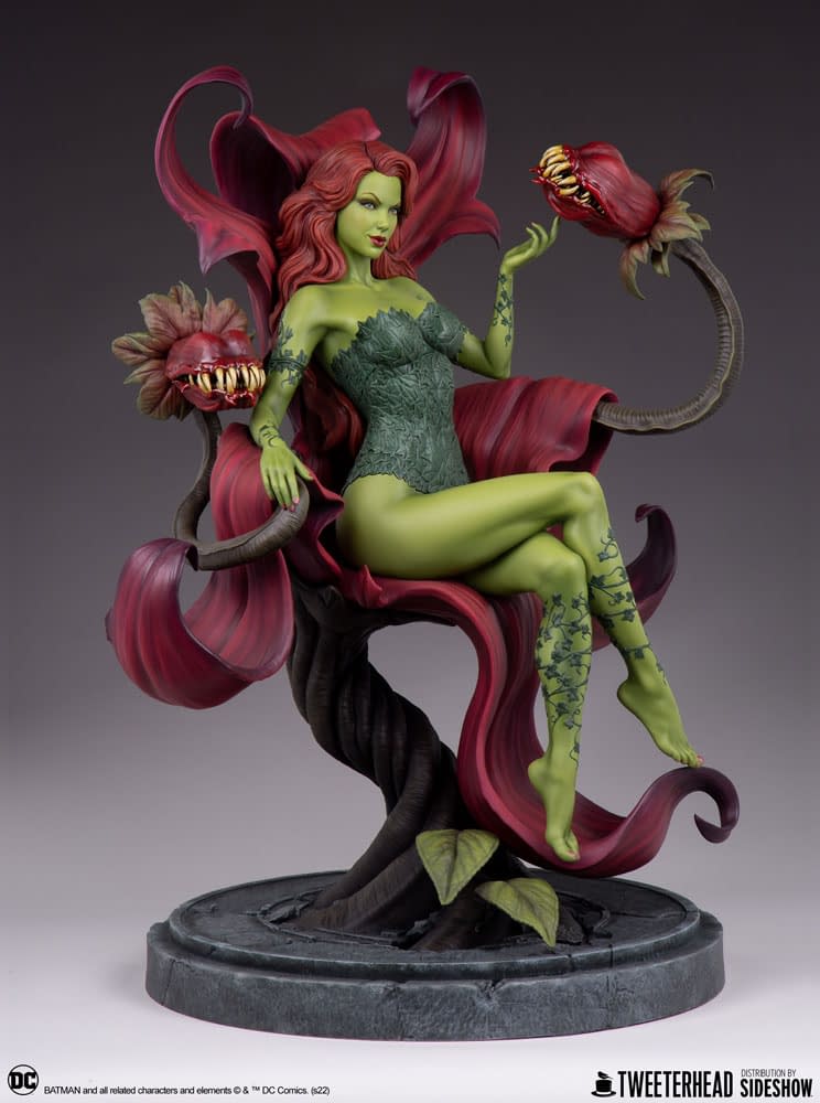 DC Comics Poison Ivy Gets a New Variant Statue from Tweeterhead