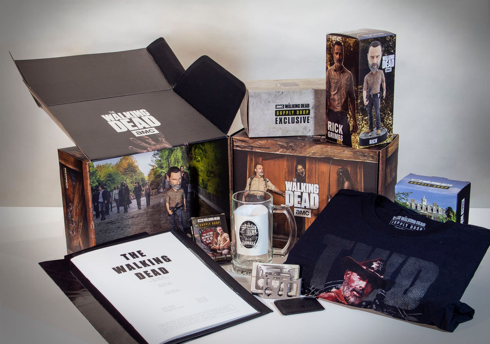 The Walking Dead Supply Drop Brings Subscription Boxes Back to Life (REVIEW)