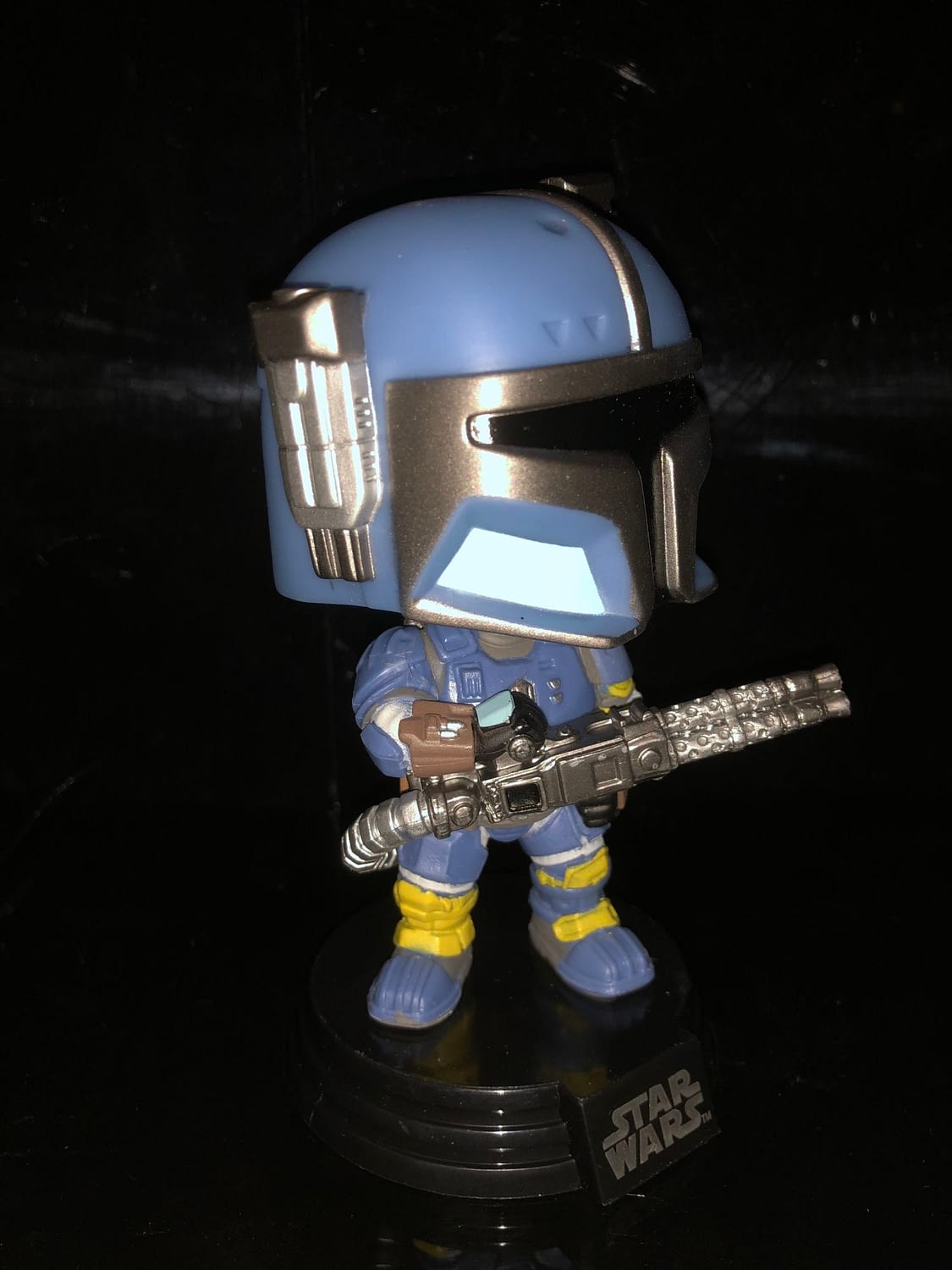 flying mandalorian funko pop