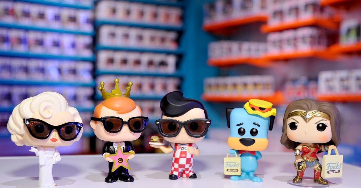 hollywood store funko