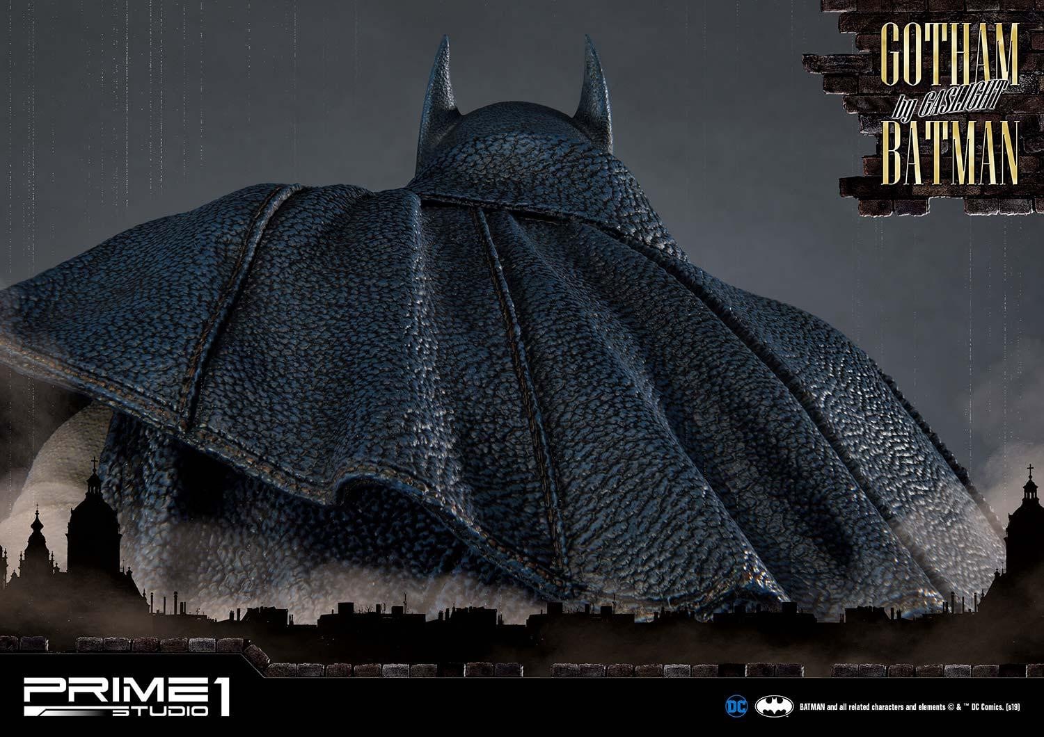 batman gotham by gaslight statue