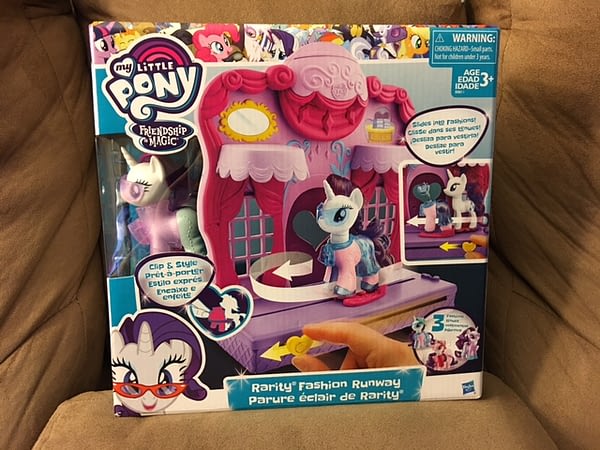 GIVEAWAY! Win A My Little Pony Friendship Is Magic Rarity Fashion ...