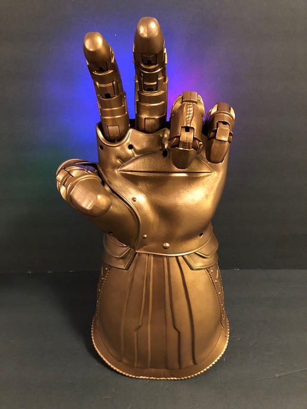 fully articulated infinity gauntlet