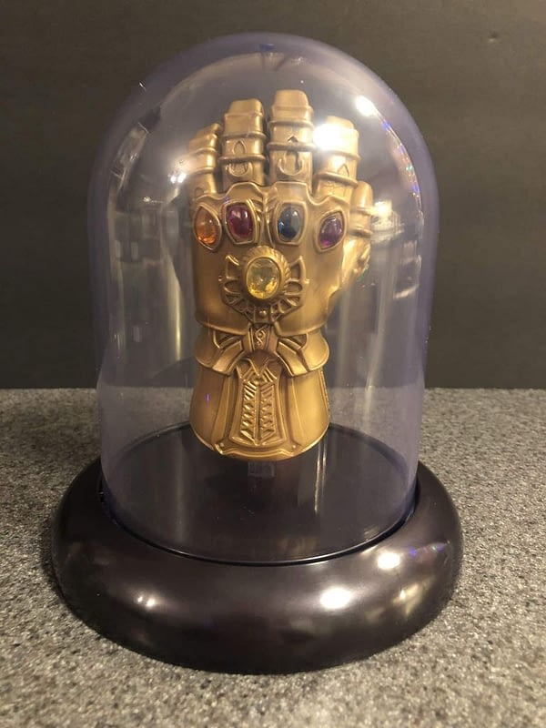 funko pop iron man infinity gauntlet