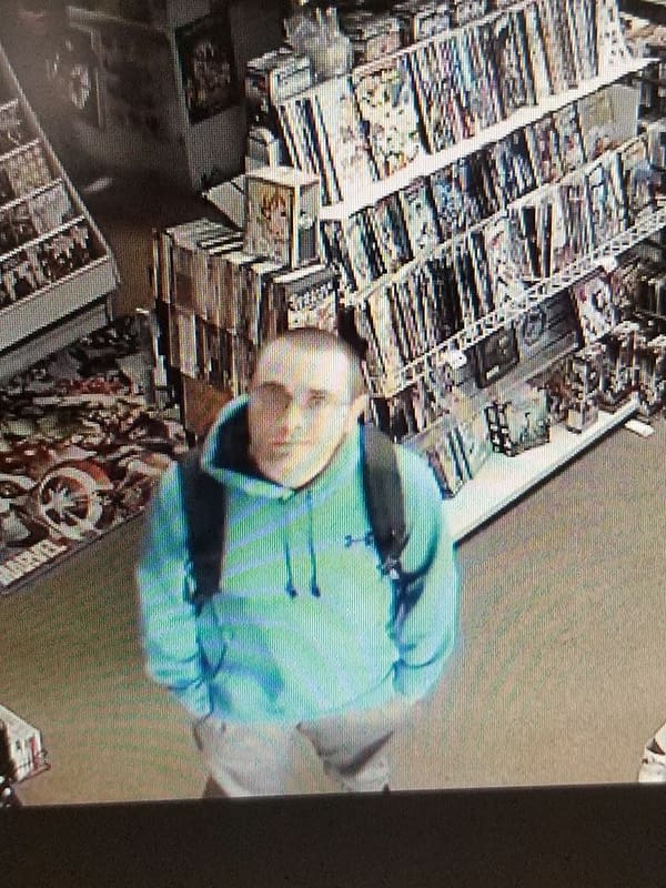 Meet 'Pants Book Guy' - Who Stole $300 of Comics Down His Trousers