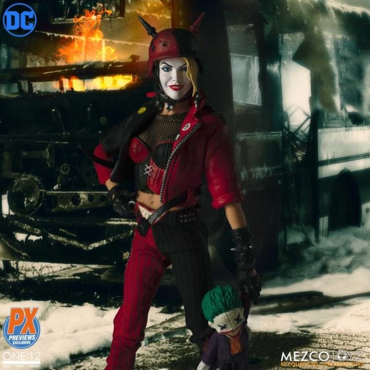 mezco deluxe harley quinn