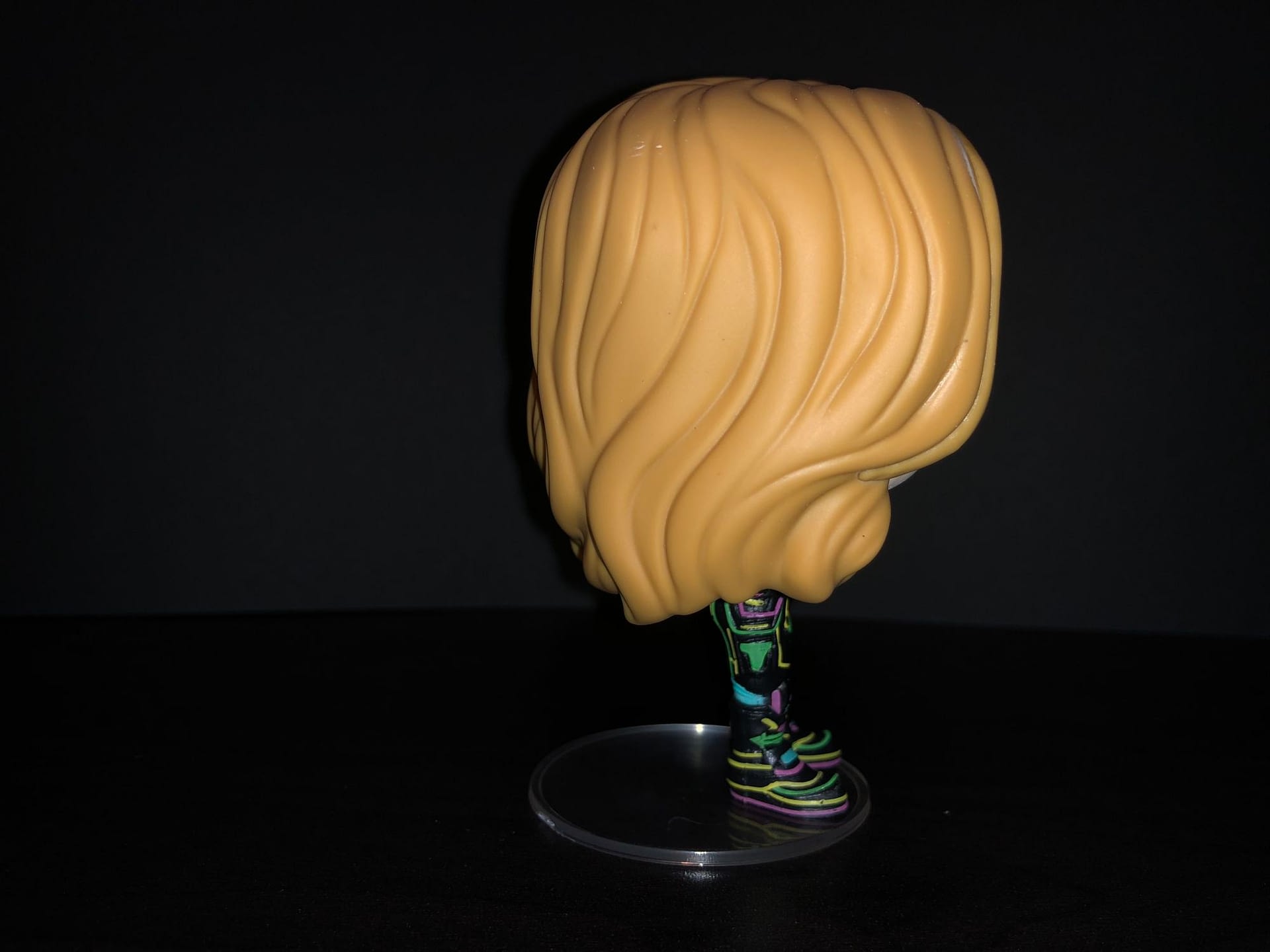 Let’s go Cosmic with Captain Marvel’s Neon Suit Funko Pop! [Review] 