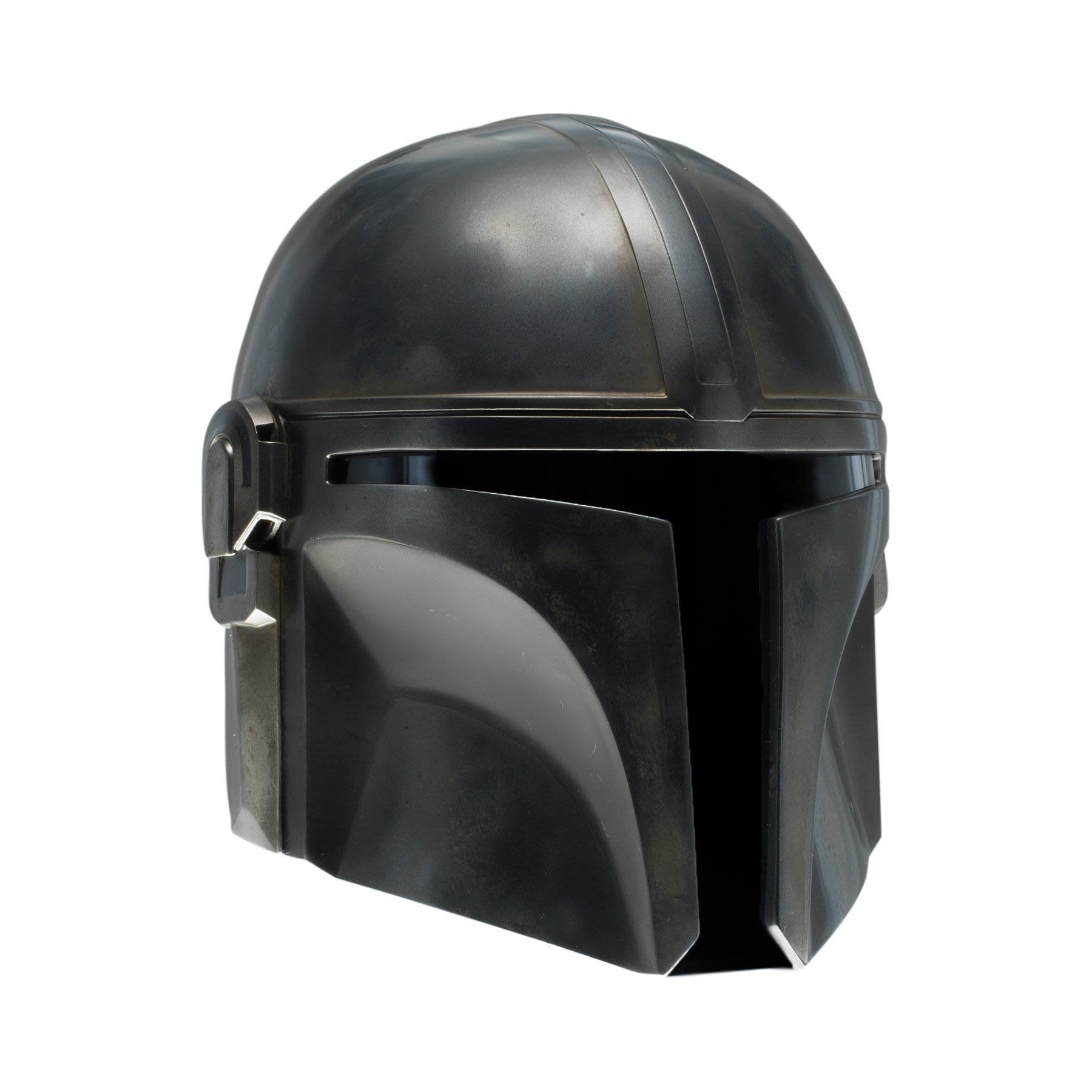 Replica Helmet Of "The Mandalorian" Coming From EFX ...